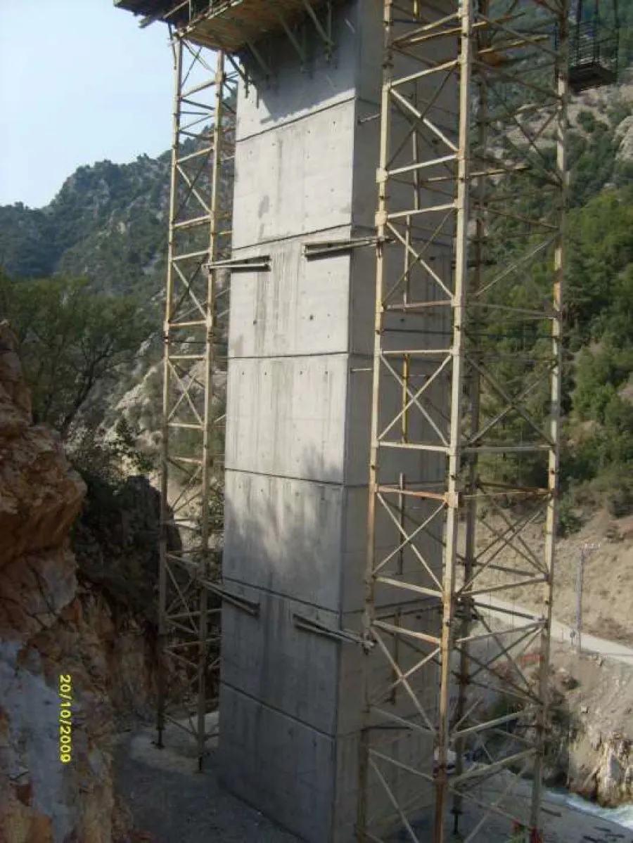 Feke 2 Barajı Yol ve Sanat Yapıları