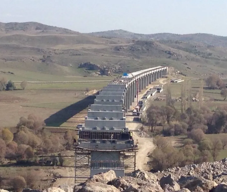 Ankara–Sivas Demiryolu Yerköy–Sivas Kesimi Viyadük Yapım İşi